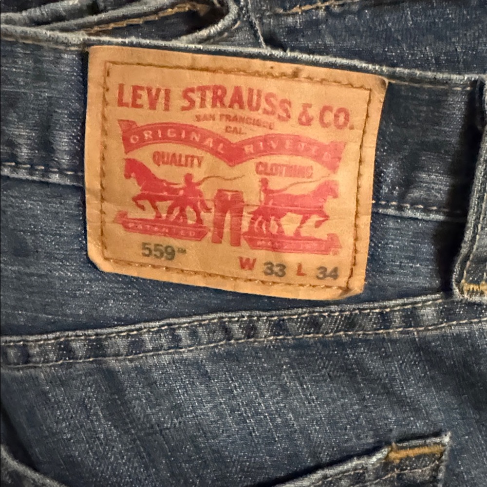 Levi's Blue Denim Jeans with Classic Patch 33x34’s